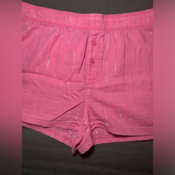 Victoria’s Secret PINK Flannel Boxy Pajama Shorts - Picture 3 of 5